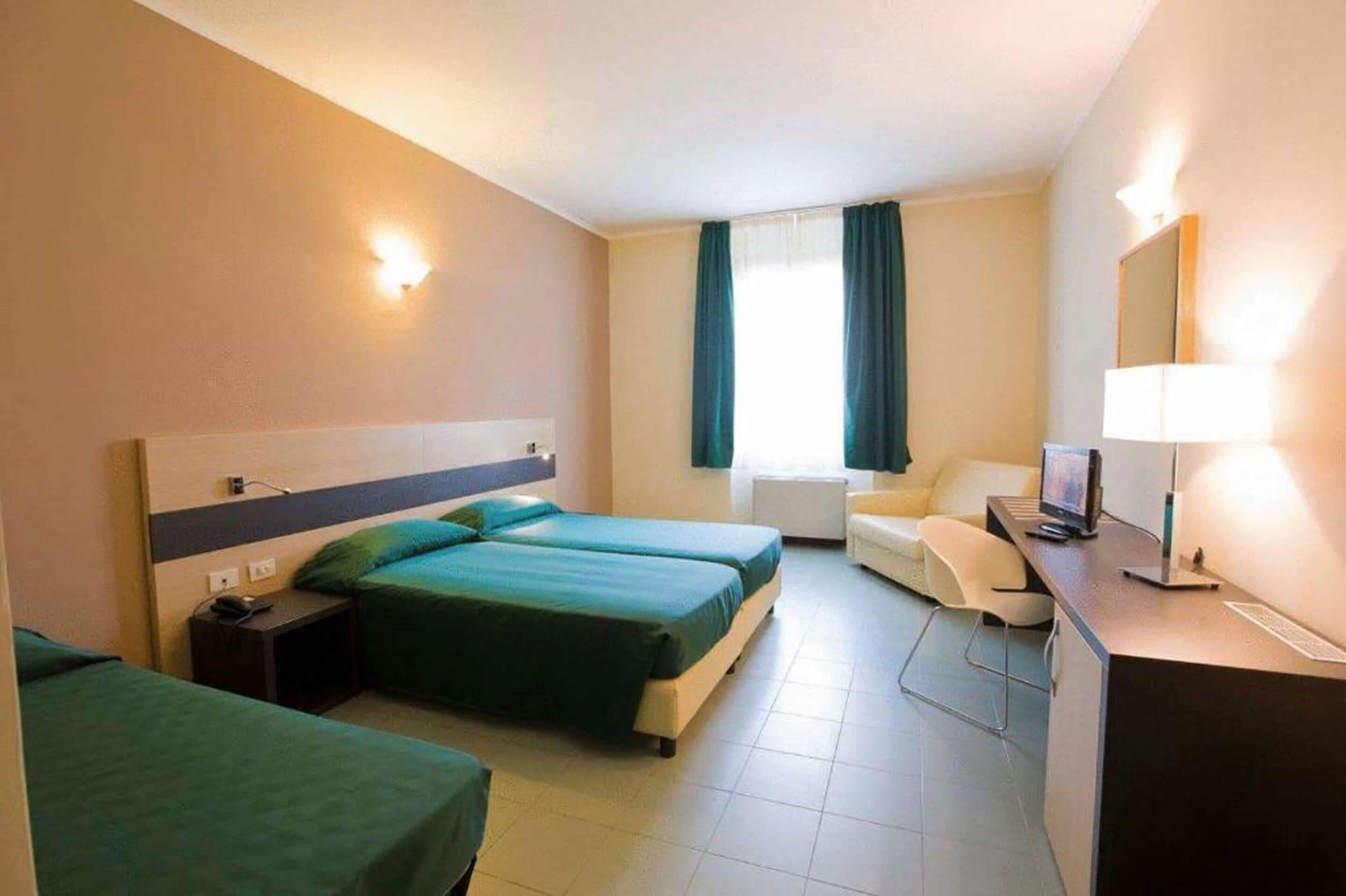Alba Hotell 4*